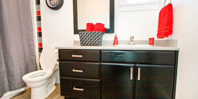Boys bathroom PVC black woodgrain