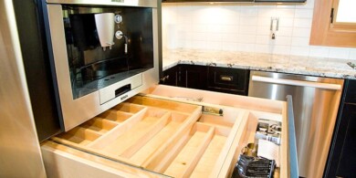 Cutlery tray